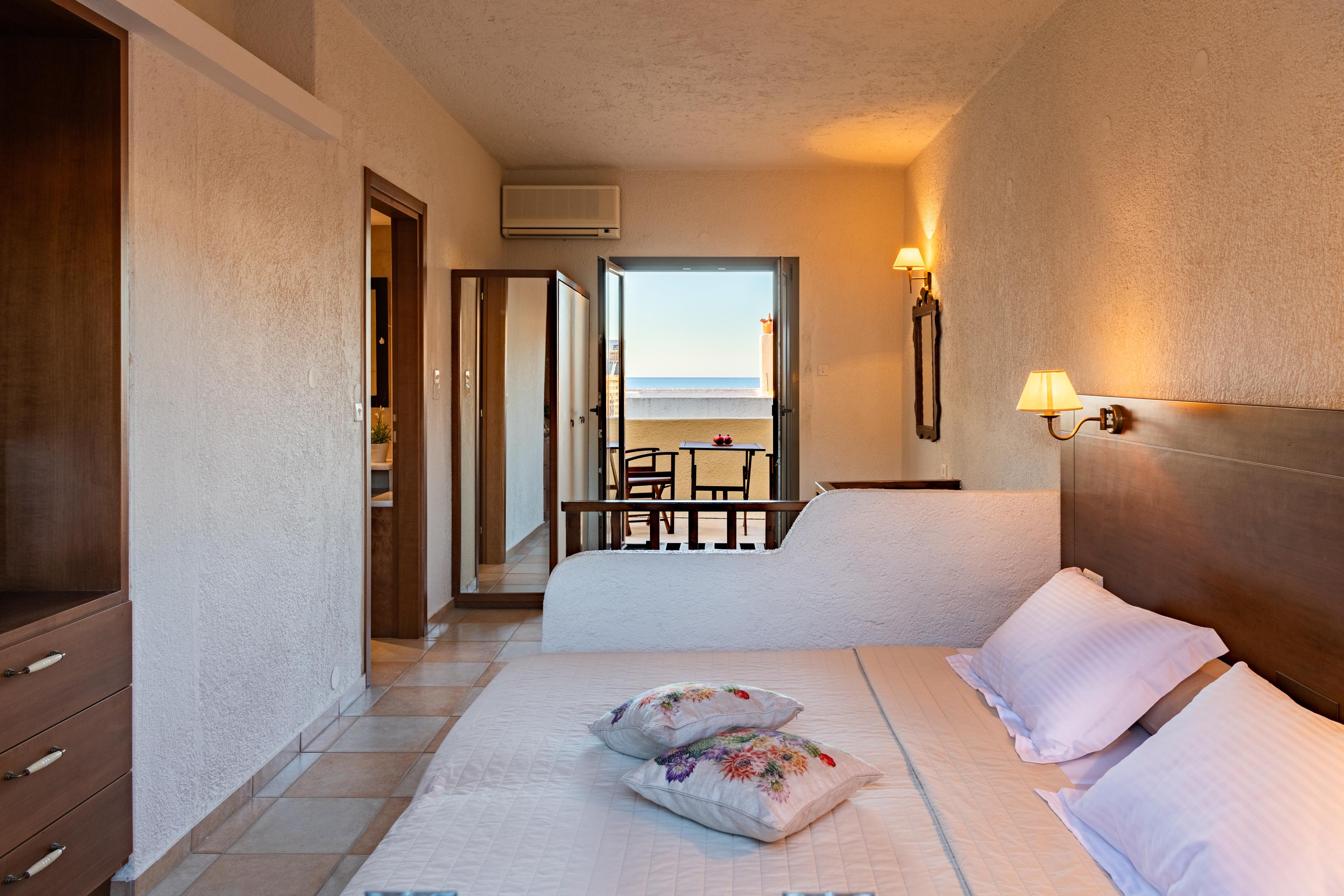 Porto Sisi Hotel Apartments Ngoại thất bức ảnh