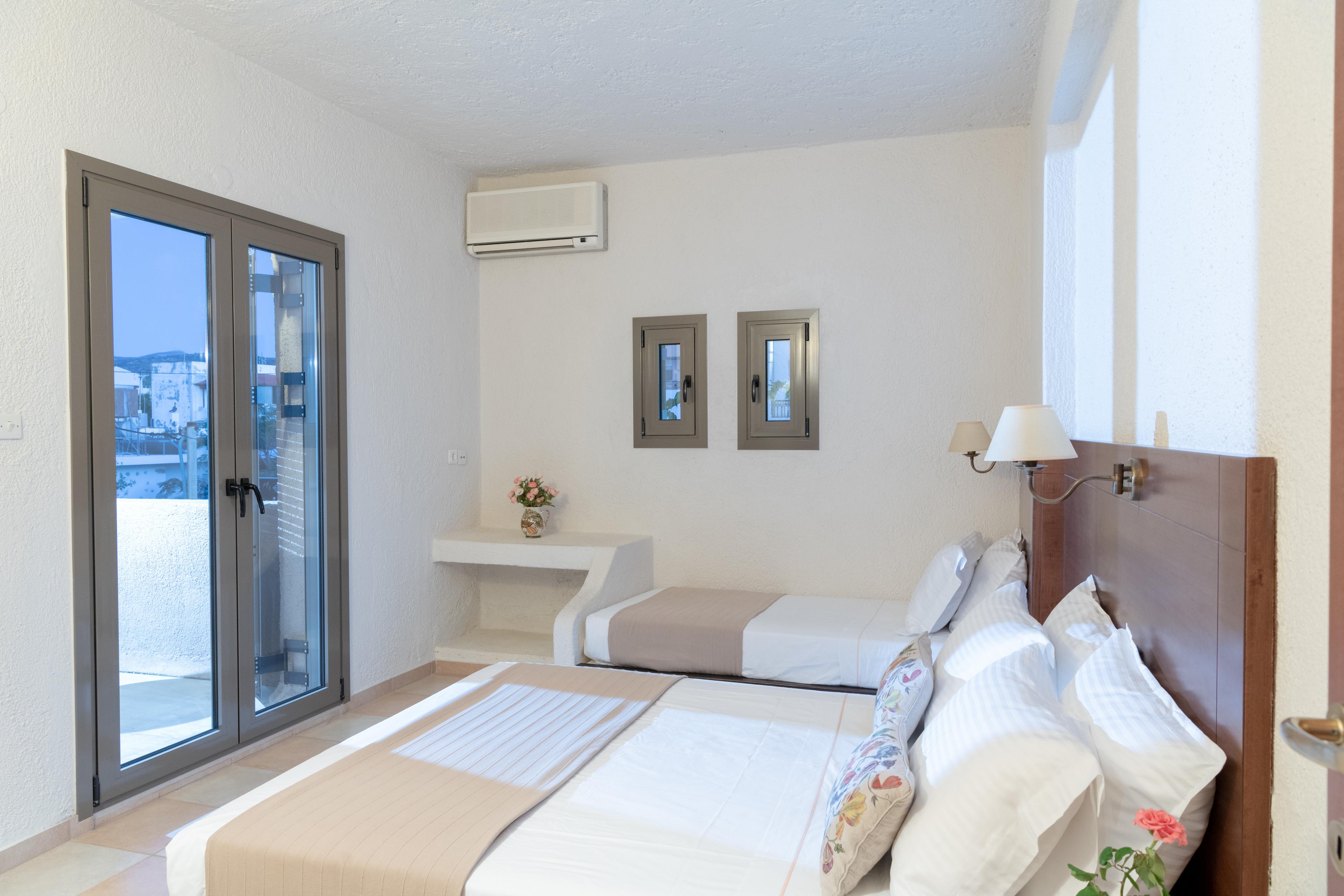 Porto Sisi Hotel Apartments Ngoại thất bức ảnh